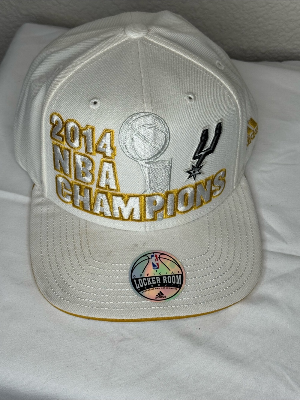 adidas White & Gold 2014 NBA Champions San Antonio Spurs Hat